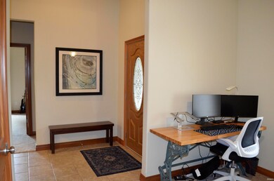 9836 Forest Creek Dr, Fort Wayne, IN 46835 - photo 3