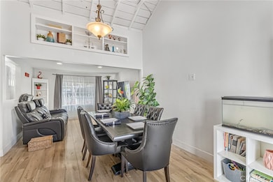 2884 Crescent Way, Thousand Oaks, CA 91362 - photo 7