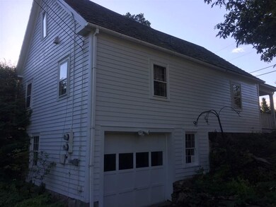 1195 Murphy Rd, North Bennington, VT 05257 - photo 2