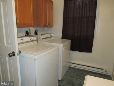 203 Fifth Ave W unit 1/REAR, Forrester Center, WV 25438 - photo 7