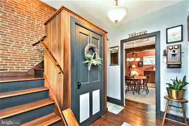 586 Laudermilch Rd, Hershey, PA 17033 - photo 7