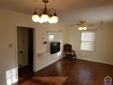 2040 SW Randolph Ave, Topeka, KS 66604 - photo 5
