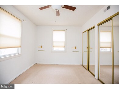 402 Albany Ct, Wallingford, PA 19086 - photo 6