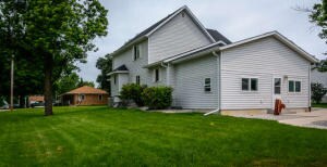 420 W 5th Street, Wilton, IA