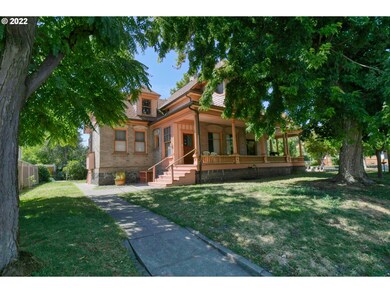 428 SE Byers Ave, Pendleton, OR 97801 - photo 2