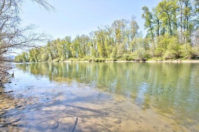 3130 S River Rd, Grants Pass, OR 97527 - photo 5