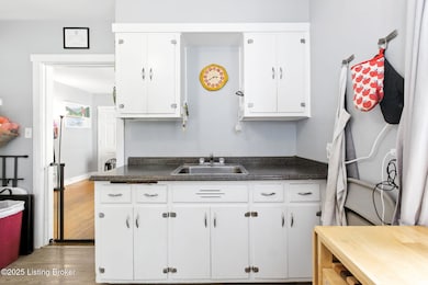 1413 Thornberry Ave-20