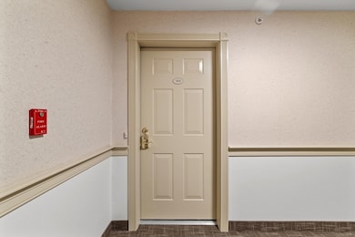 1 Millbrook Ln unit 304, Wakefield, MA 01880 - photo 4