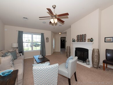 25500 E 92nd Ct S, Broken Arrow, OK 74014 - photo 5