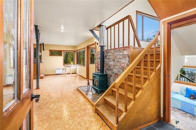 17435 Paige Ln SW, Vashon, WA 98070 - photo 5