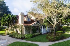 2402AmherstCt_Hi-Res_900000