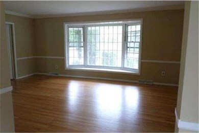 734 Windsor Place, Wallingford, PA 19086 - photo 4