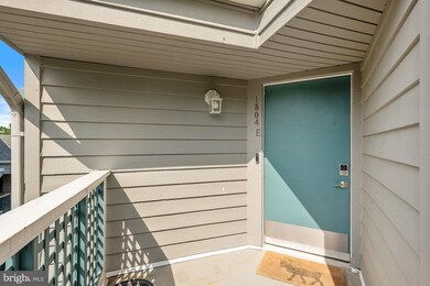 1504 Summerchase Ct, Reston, VA 20194 - photo 2