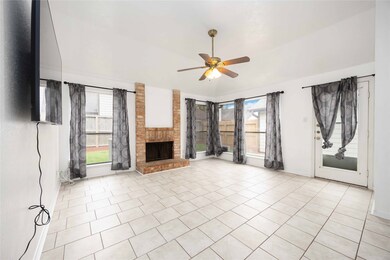 8411 Cienna Dr, Houston, TX 77040 - photo 4