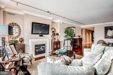 The Ritz-Carlton Residences, Baltimore, MD 21230 - photo 7