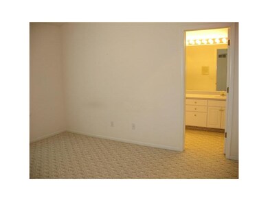 Bathroom. Master Bath & walk-in closet