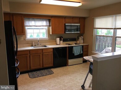 180 Yorkshire Way unit A, Hatboro, PA 19040 - photo 6