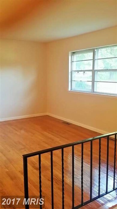 1110 Courtland Dr, Sykesville, MD 21784 - photo 6