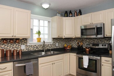 Kitchen V1