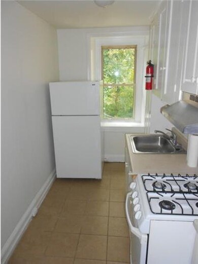 1763 W Main St unit 2, Norristown, PA 19403 - photo 2