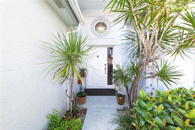 Bright and Welcoming Entrance