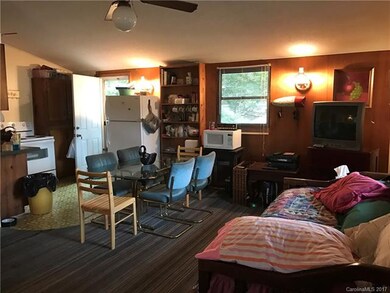 kitchen/family room