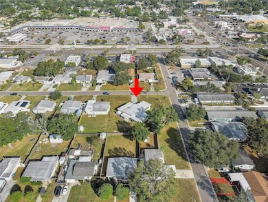 1000 61st Ave N, Saint Petersburg, FL 33703 - photo 4