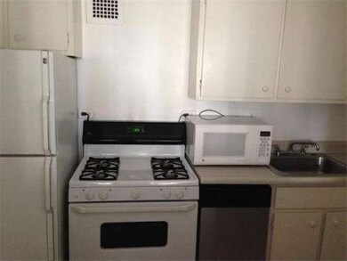 Hawthorne Place Condominium unit 15L, Boston, MA 02114 - photo 4