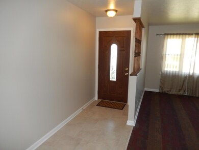 1211 Ironwood Dr, Columbus, OH 43229 - photo 6