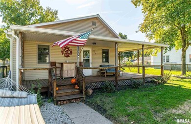 720 N Kickapoo St, Lincoln, IL 62656 - photo 2