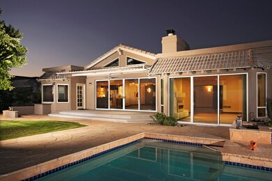 Pool / Backyard