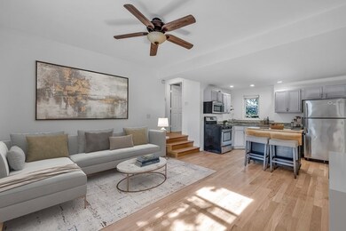 224 W Sixth St unit 1, Boston, MA 02127 - photo 2