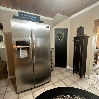 Fridge included