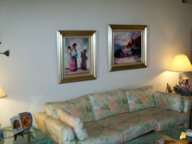 Large living room for furniture