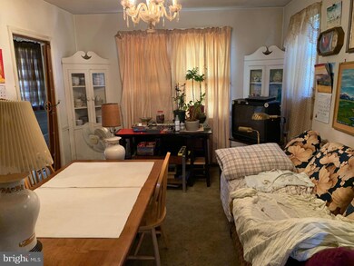 4012 Labyrinth Rd, Baltimore, MD 21215 - photo 4