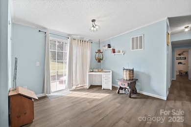 Flex Space, can be used as a Dining Room or Home Office