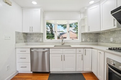 14 Ravenna Rd, West Roxbury, MA 02132 - photo 4