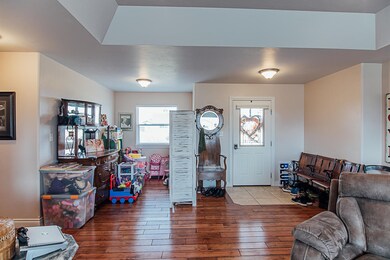 2193crestedwheat-15