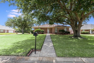 122 Warwick St, La Place, LA 70068 - photo 2