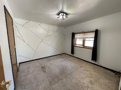 908 W 3rd St, Crofton, NE 68730 - photo 6