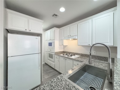 35 E Agate Ave unit 406, Las Vegas, NV 89123 - photo 4