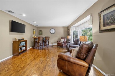 3 Evergreen Ct, Suffern, NY 10901 - photo 6