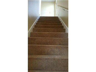 25 Glover St, Providence, RI 02908 - photo 3