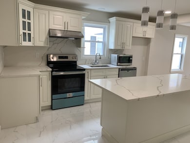 19 Cottage St, Lynn, MA 01905 - photo 5