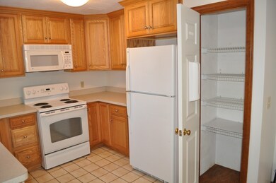 51 Assabet Dr unit 53, Northborough, MA 01532 - photo 6