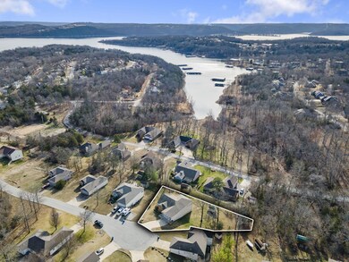 142 Homewood Ln, Kimberling City, MO 65686 - photo 2