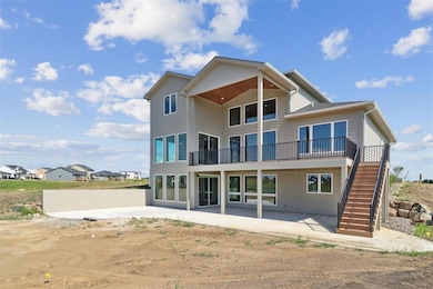 4644 176th Ct, Urbandale, IA 50323 - photo 4