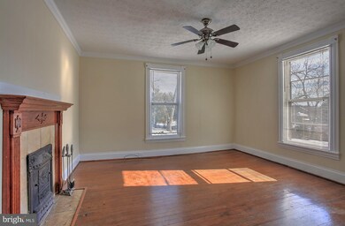 206 Ellisville Dr, Louisa, VA 23093 - photo 5