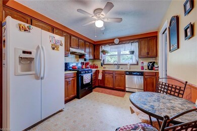 Eat in Kitchen