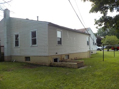 125 James Ave, Waynesboro, VA 22980 - photo 4